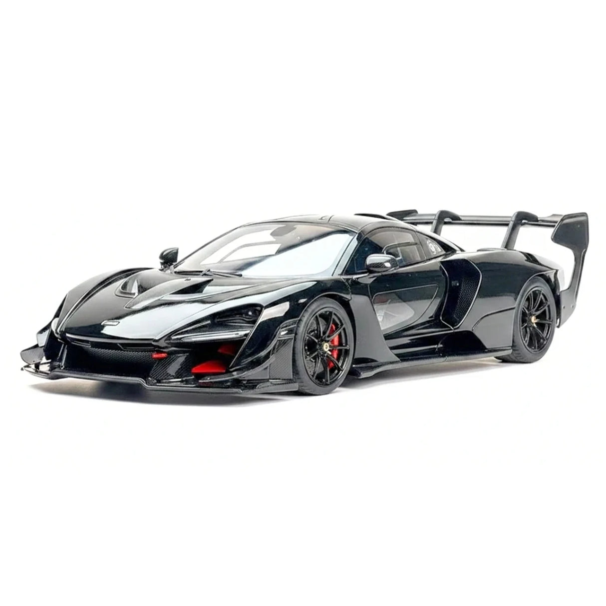 AutoArt McLaren 2019 Senna GTR Schwarze 1:18 – Sammelobjekt aus Druckguss