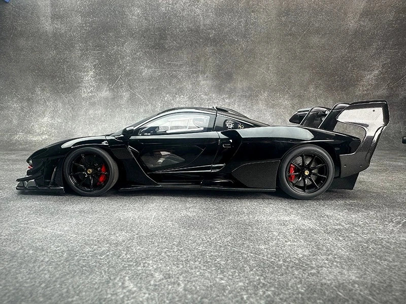 AutoArt McLaren 2019 Senna GTR Schwarze 1:18 – Sammelobjekt aus Druckguss