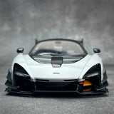 AutoArt McLaren 2019 Senna GTR وايت 1:18 – نموذج معدني قابل للجمع من القالب المصبوب
