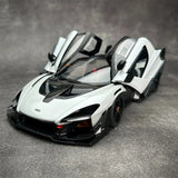 AutoArt McLaren 2019 Senna GTR وايت 1:18 – نموذج معدني قابل للجمع من القالب المصبوب