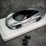 AutoArt McLaren 2020 سبيدتيل سيلفر 1:18 – نموذج معدني قابل للجمع من القالب المصبوب