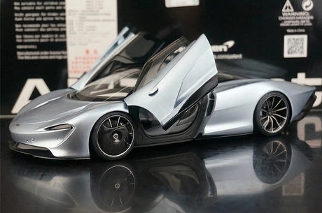 AutoArt McLaren 2020 Speedtail Argento e Blu 1:18 – Modello da collezione pressofuso
