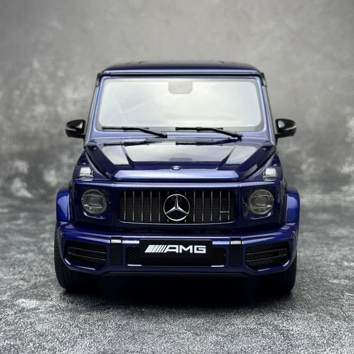 [AutoArt] 1:18 Mercedes-AMG 2019 طراز G 63 بلو للسيارات المصبوبة