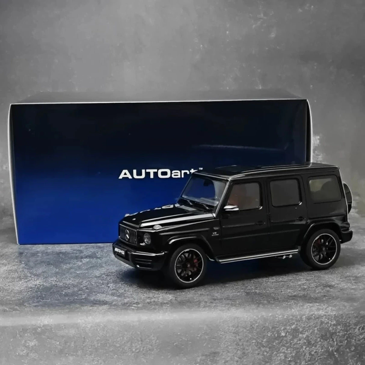 [AutoArt] 1:18 Mercedes-AMG 2019 G 63 Glossy Black Model Car Die-Cast
