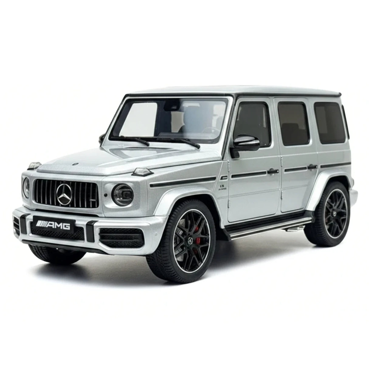 [AutoArt] 1:18 Mercedes-AMG 2019 G 63 Silber-Modellwagen in Druckguss