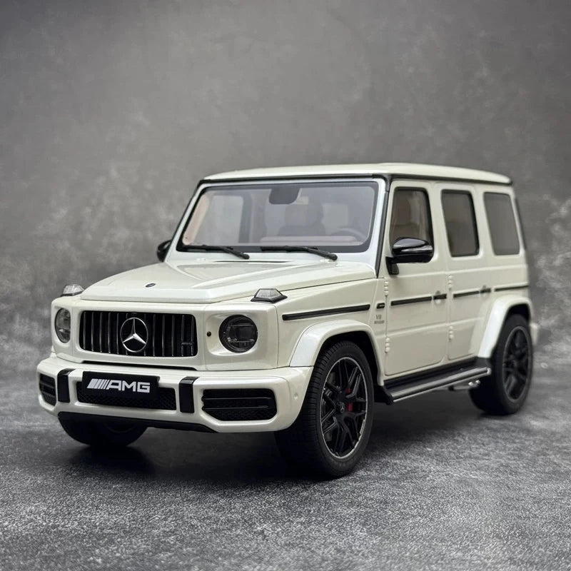 [AutoArt] 1:18 Mercedes-AMG 2019 G 63 White Model Car Die-Cast