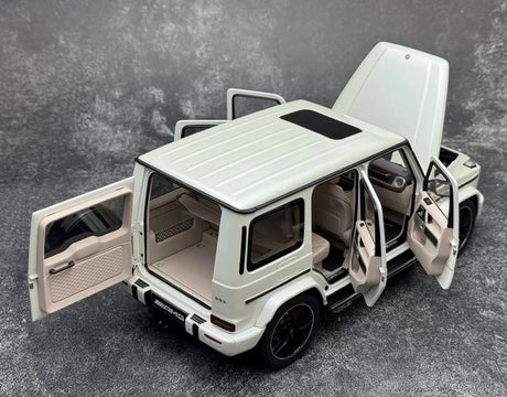 [AutoArt] 1:18 Mercedes-AMG 2019 G 63 White Model Car Die-Cast