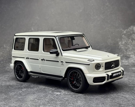 [AutoArt] 1:18 Mercedes-AMG 2019 G 63 White Model Car Die-Cast