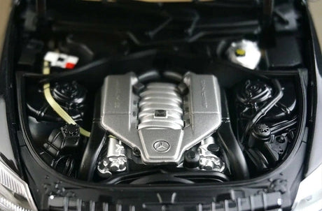 [AutoArt] 1:18 Mercedes-Benz 2007 CL63 AMG Modello nero di auto in metallo pressofuso