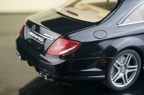 [AutoArt] 1:18 Mercedes-Benz 2007 CL63 AMG Modello nero di auto in metallo pressofuso