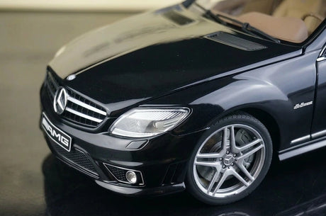 [AutoArt] 1:18 Mercedes-Benz 2007 CL63 AMG Modello nero di auto in metallo pressofuso