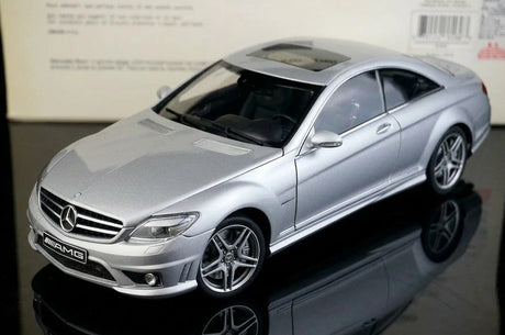 [AutoArt] 1:18 Mercedes-Benz 2007 CL63 AMG Auto in miniatura argento in metallo pressofuso