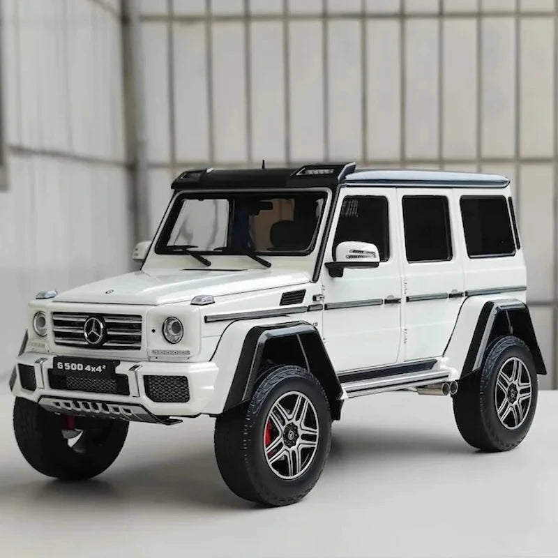 [AutoArt] 1:18 Mercedes-Benz 2015 G500 4x4 White Model Car Die-Cast