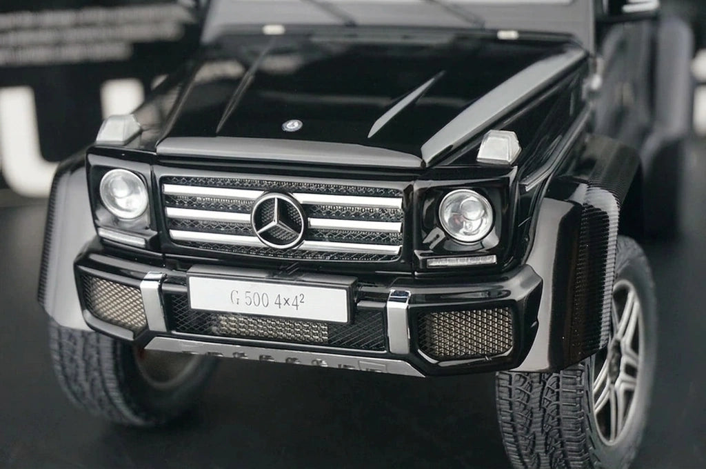 [AutoArt] 1:18 Mercedes-Benz 2015 G500 Modello Nero 4x4 Quadrato in Metallo