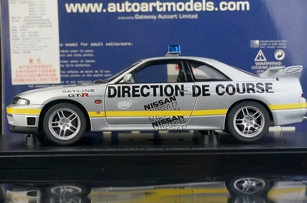 [AutoArt] 1:18 Mercedes-Maybach 2002 62 modello di auto argento e blu in metallo pressofuso