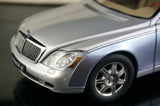 [AutoArt] 1:18 Mercedes-Maybach 2002 62 modello di auto argento e blu in metallo pressofuso