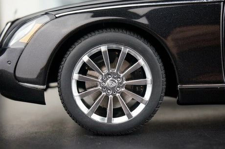 [AutoArt] 1:18 Mercedes-Maybach 2005 57S Auto Modello Nero in Pressofuso