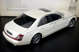 [AutoArt] 1:18 Mercedes-Maybach 2005 57S Modello bianco di auto in metallo pressofuso