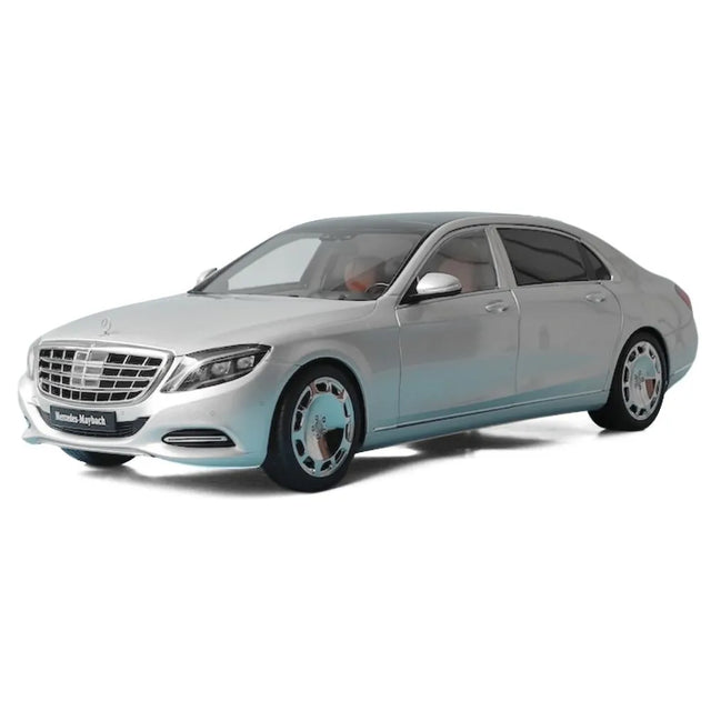 [AutoArt] 1:18 Mercedes-Maybach 2015 S600 Silver Model Car Die-Cast
