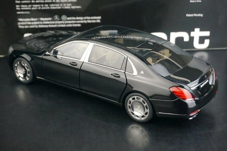 [AutoArt] 1:18 Mercedes-Maybach 2016 S600 SWB Modello nero di auto in metallo pressofuso