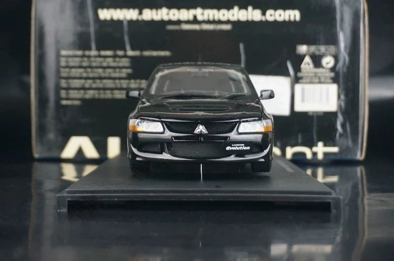 [AutoArt] 1:18 Mitsubishi 2003 Lancer Evolution VIII Black Model Car Die-Cast