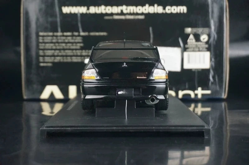 [AutoArt] 1:18 Mitsubishi 2003 Lancer Evolution VIII Black Model Car Die-Cast