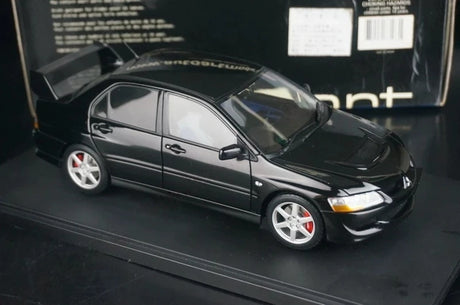 [AutoArt] 1:18 Mitsubishi 2003 Lancer Evolution VIII Black Model Car Die-Cast