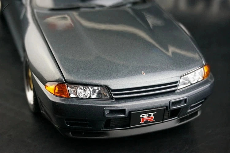 AutoArt Nissan 1989 Skyline GT-R R32 BBS Wheel Argento e Grigio 1:18 – Modello da collezione pressofuso
