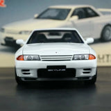 AutoArt Nissan 1994 Skyline GT-R R32 V-Spec II 1:18 Bianco – Modello da collezione pressofuso