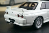 AutoArt Nissan 1994 Skyline GT-R R32 V-Spec II 1:18 Bianco – Modello da collezione pressofuso