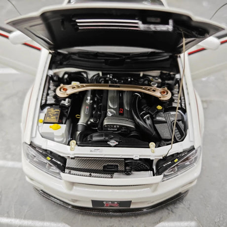 [AutoArt] 1:18 Nissan 1999 Skyline GT-R R34 R-tune White Model Car Die-Cast