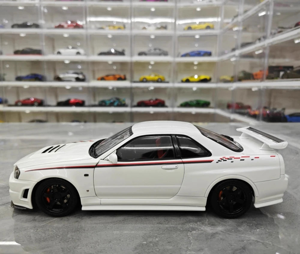 [AutoArt] 1:18 Nissan 1999 Skyline GT-R R34 R-tune White Model Car Die-Cast