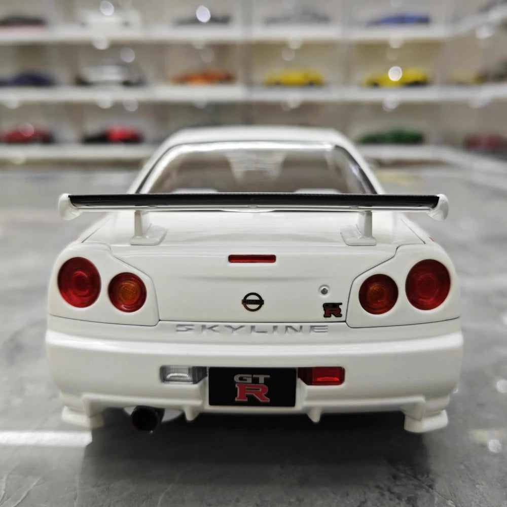 [AutoArt] 1:18 Nissan 1999 Skyline GT-R R34 R-tune White Model Car Die-Cast
