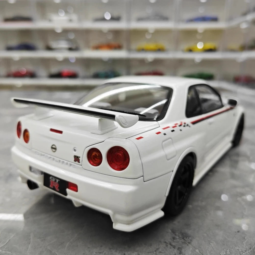 [AutoArt] 1:18 Nissan 1999 Skyline GT-R R34 R-tune White Model Car Die-Cast