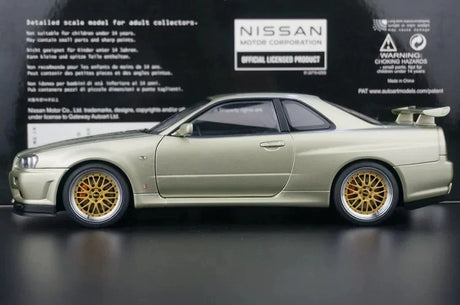 AutoArt Nissan 2000 Skyline GT-R R34 V-Spec II BBS Wheel Gold 1:18 – Sammelobjekt, Druckgussmodell, Druckguss