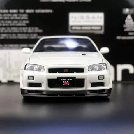 AutoArt Nissan 2000 Skyline GT-R R34 V-Spec II White 1:18 – Sammelobjekte aus Druckguss