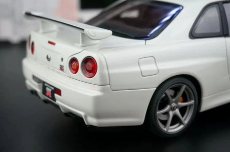AutoArt Nissan 2000 Skyline GT-R R34 V-Spec II White 1:18 – Sammelobjekte aus Druckguss