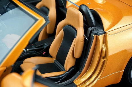 AutoArt Nissan 2003 Fairlady Z Roadster 350Z Orange 1:18 – Sammelobjekt aus Druckguss