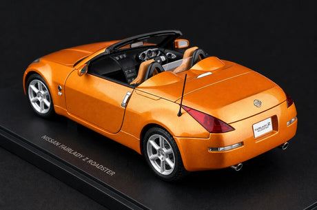 AutoArt Nissan 2003 Fairlady Z Roadster 350Z Orange 1:18 – Sammelobjekt aus Druckguss