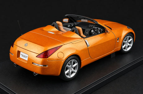 AutoArt Nissan 2003 Fairlady Z Roadster 350Z Orange 1:18 – Sammelobjekt aus Druckguss