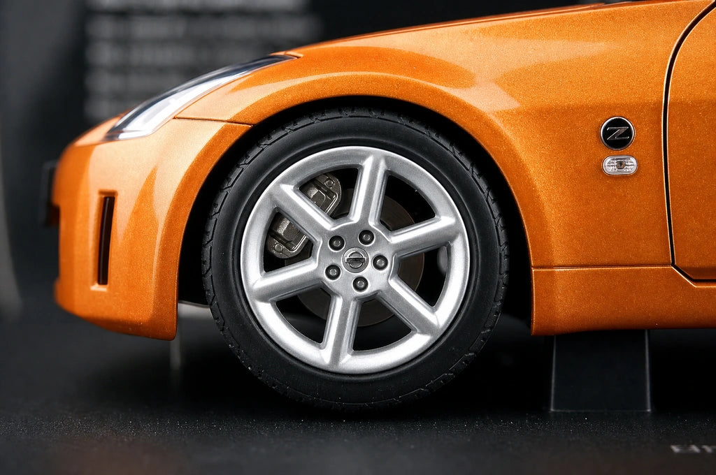 AutoArt Nissan 2003 Fairlady Z Roadster 350Z Orange 1:18 – Modello da collezione in pressofuso