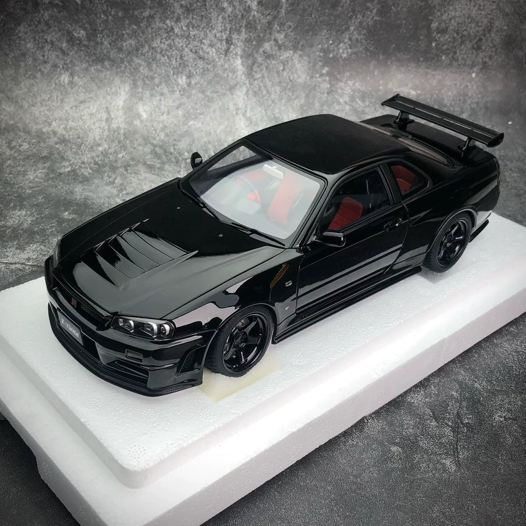 [AutoArt] 1:18 Nissan 2005 Skyline GT-R R34 NISMO Z-tune Black Model Car Die-Cast
