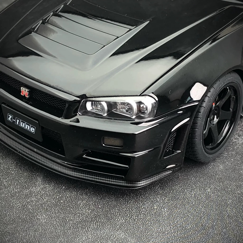 [AutoArt] 1:18 Nissan 2005 Skyline GT-R R34 NISMO Z-tune Black Model Car Die-Cast