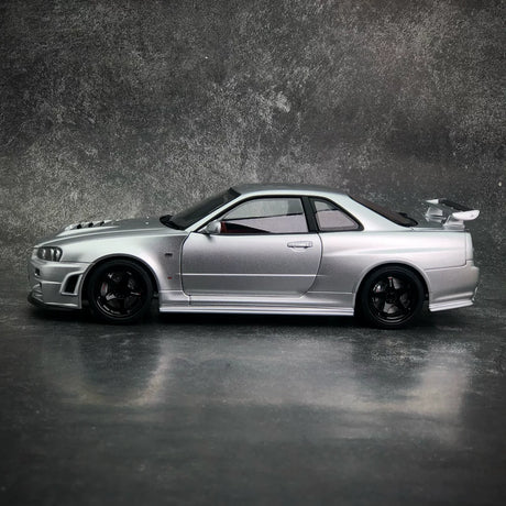 [AutoArt] 1:18 Nissan 2005 Skyline GT-R R34 NISMO Z-tune Silver Model Car Die-Cast