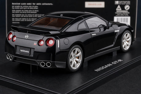 AutoArt Nissan 2009 GT-R R35 Schwarze 1:18 – Sammelobjekt aus Druckguss