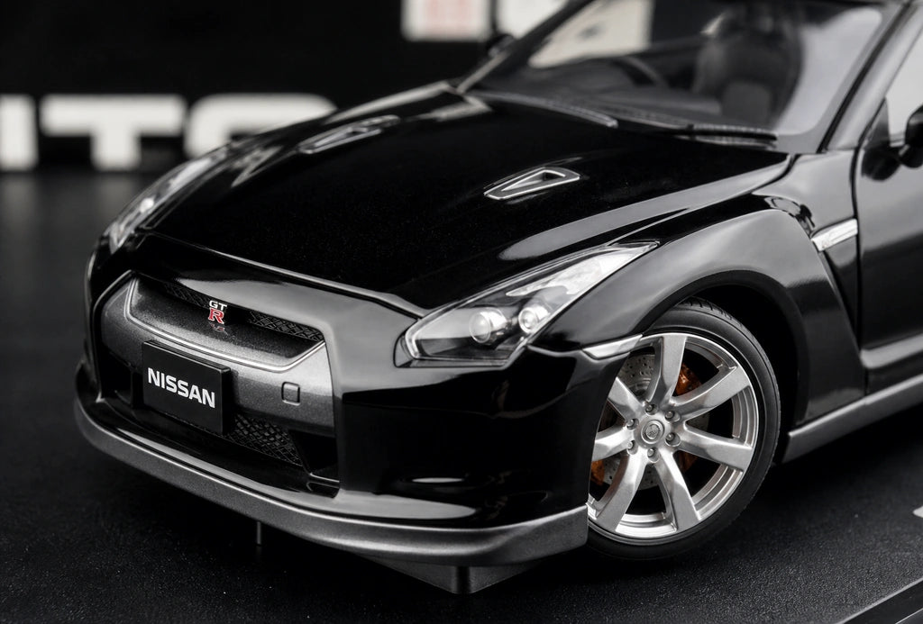 AutoArt Nissan 2009 GT-R R35 Black 1:18 – Collectible Diecast Model Die-Cast