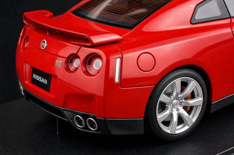 AutoArt Nissan 2009 GT-R R35 Red 1:18 – Sammlerobjekt aus Druckguss