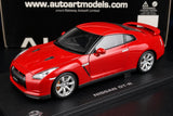 AutoArt Nissan 2009 GT-R R35 ريد 1:18 – نموذج معدني قابل للجمع مصبوب.
