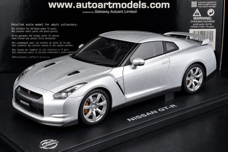 AutoArt Nissan 2009 GT-R R35 Silber 1:18 – Sammelobjekte aus Druckguss
