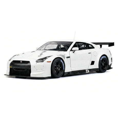 AutoArt Nissan 2010 GT-R R35 GT1 Off White 1:18 – Sammelobjekt aus Druckguss